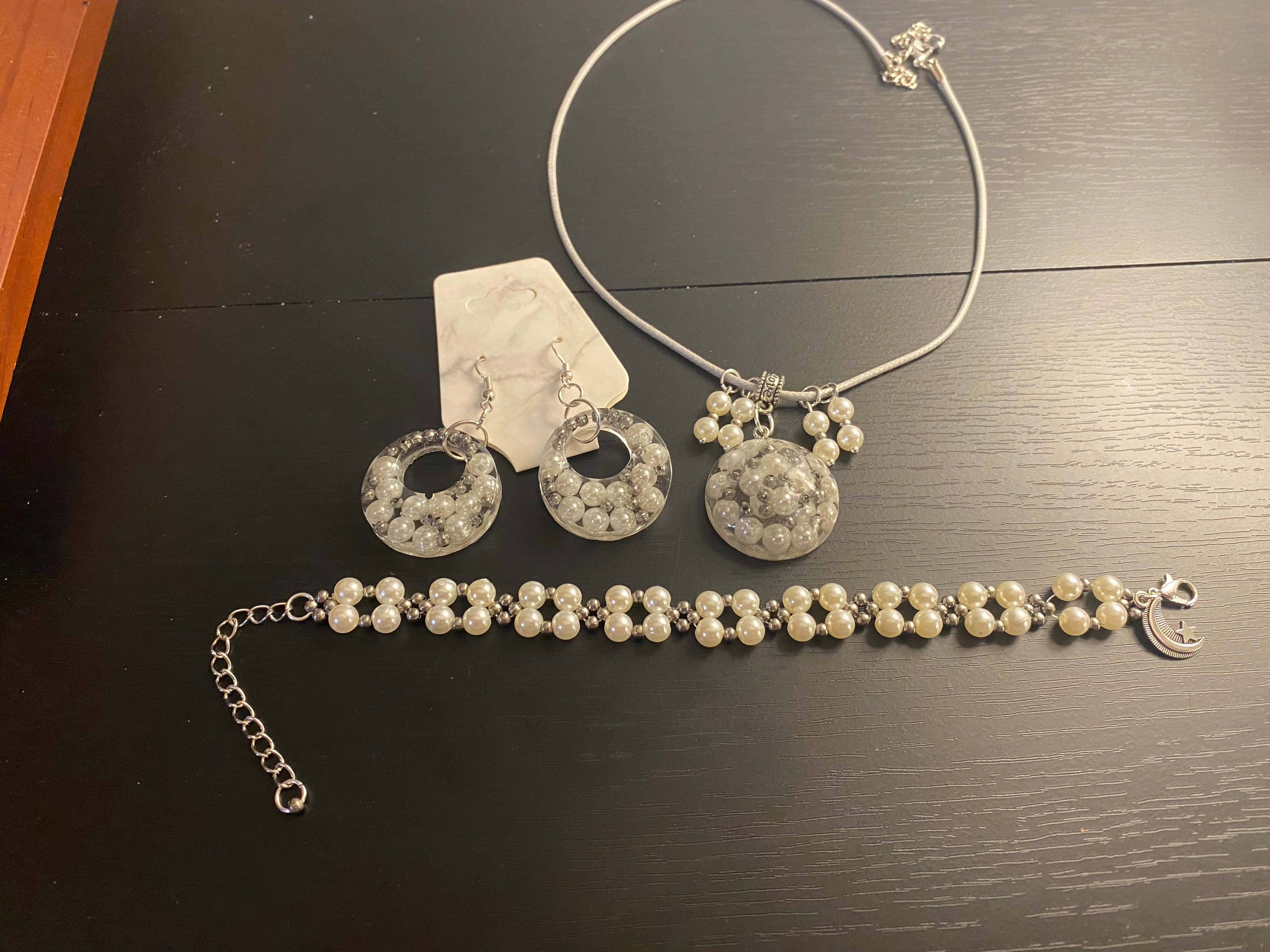 Crystal Pearl Radiance